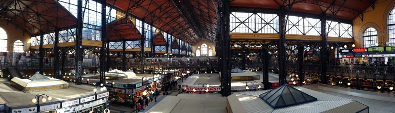 Die große Markthalle