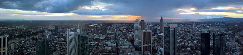 Blick vom Main Tower über Frankfurt