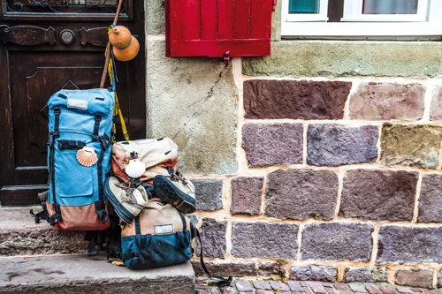 Auch die Rucksäcke machen mal Pause