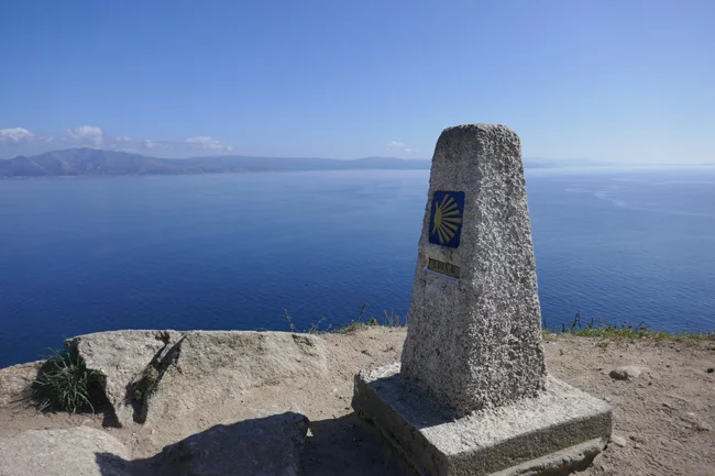 Der letzte Kilometerstein bei Fisterra