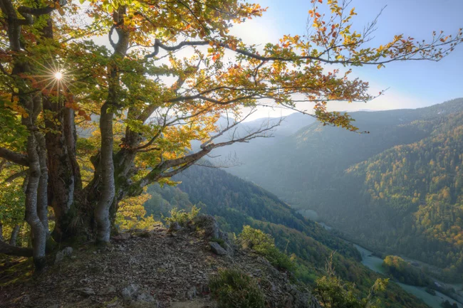 Tal-Blick mit Sonnenuntergang