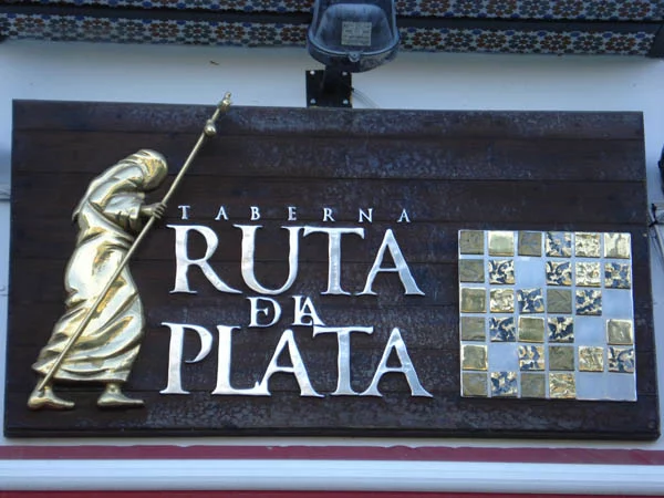 Wegzeichen in Sevilla